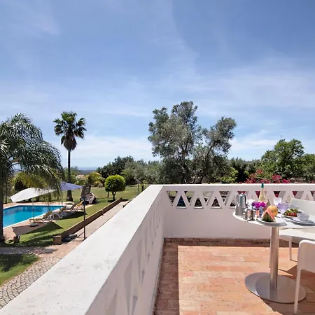 Casa Da Avo Loule